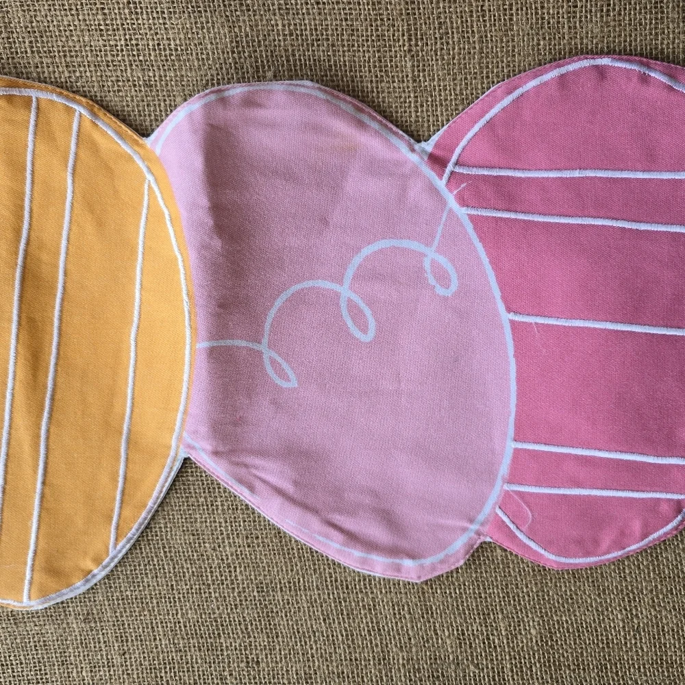 Bundle of Easter decorations/bunny‎